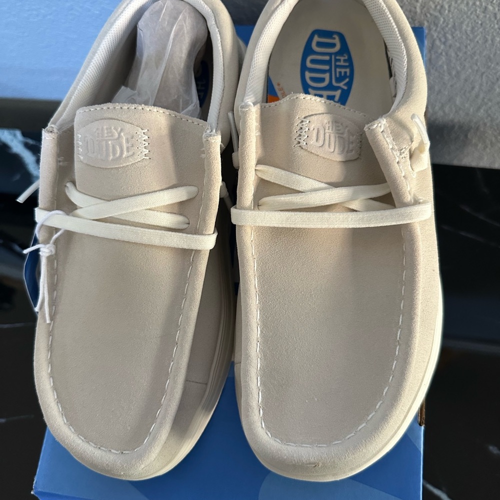 Hey Dude Men's Beige Loafers